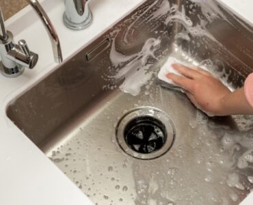 Kitchen Sink Cleaning In Brighton